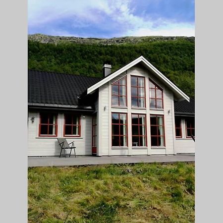 Casa Kleiv I Sogndalsdalen Villa Buitenkant foto